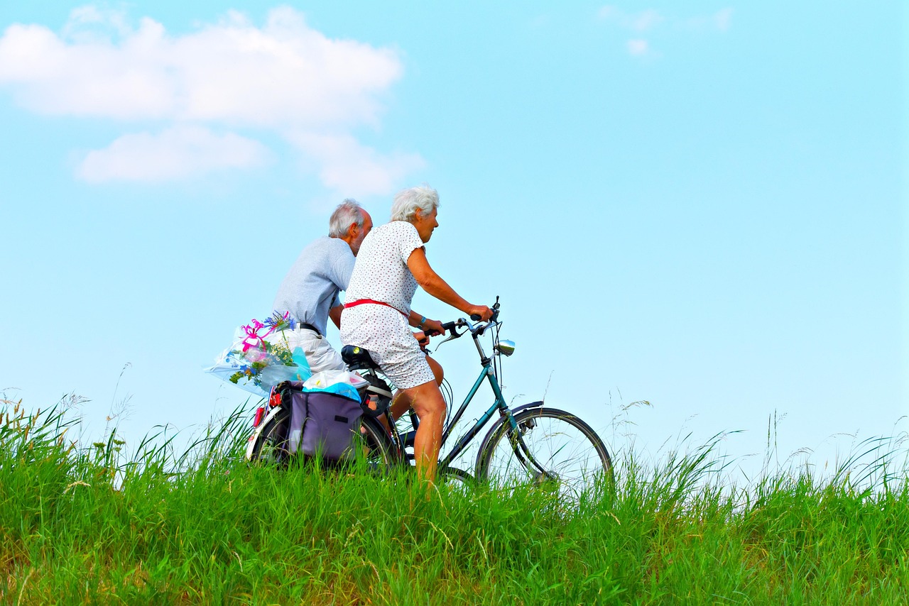 person, man, woman, people, couple, nature, elderly, cycling, together, two, side by side, exercise, lifestyle, healthy, motion, destination, sunny day, summer, editorial, elderly, elderly, cycling, cycling, exercise, exercise, exercise, exercise, exercise, lifestyle